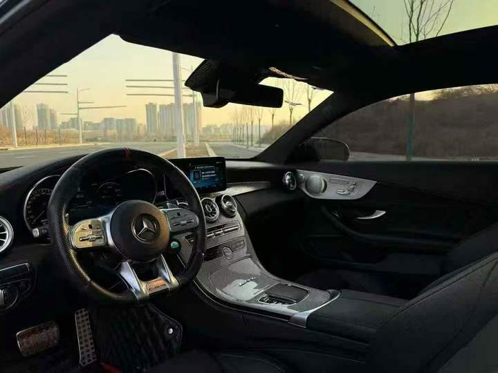 保定21年奔驰AMG4