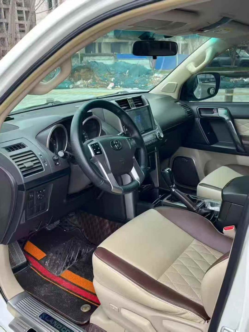 焦作13年丰田普拉多7