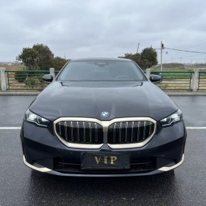 盐城25年宝马5系