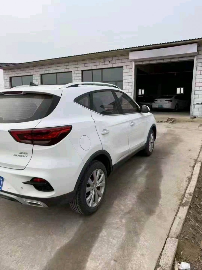 巴彦淖尔21年名爵ZS8