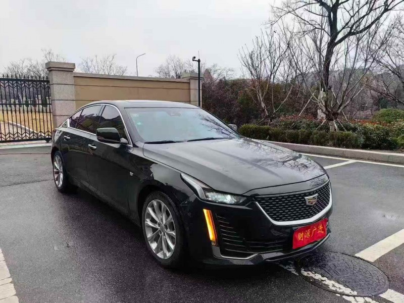 东营20年凯迪拉克CT52