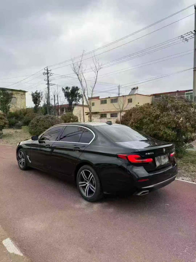 济宁23年宝马5系7