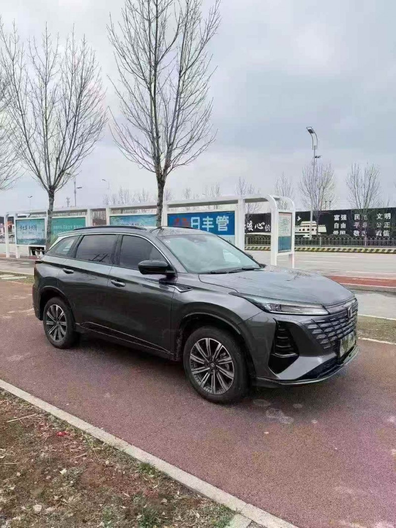 东营25年长安汽车CS753