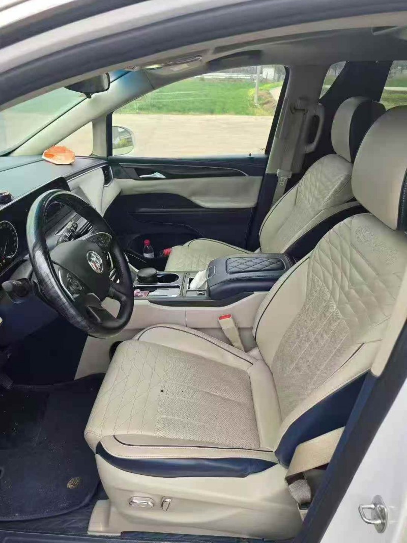 南通22年别克GL84