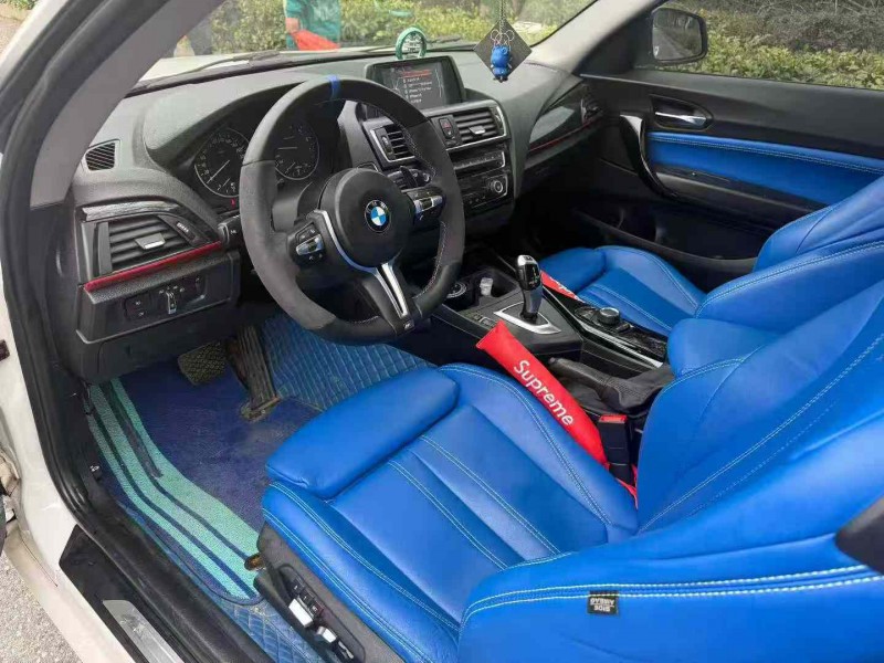 娄底17年宝马1系4