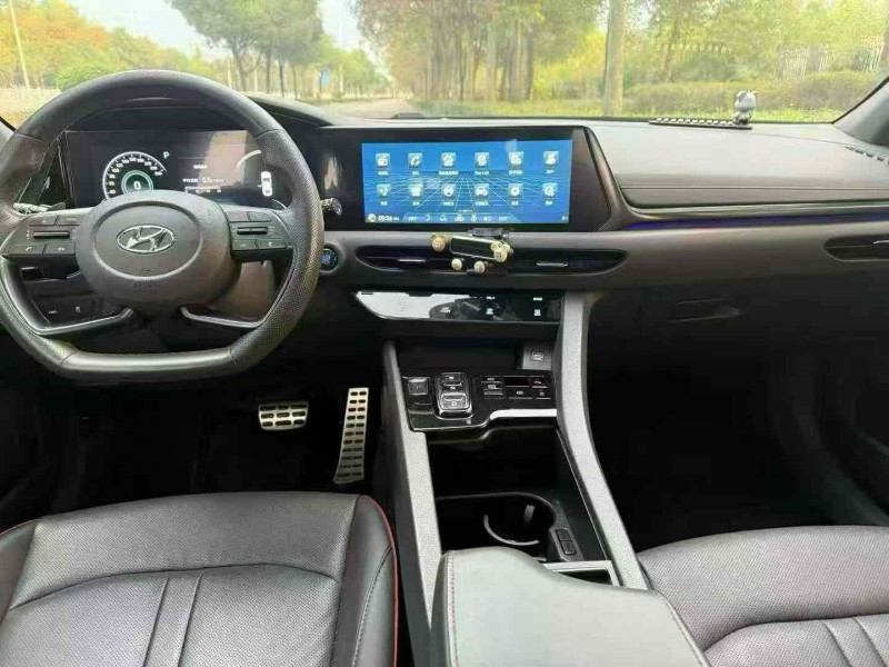 娄底20年现代索纳塔6