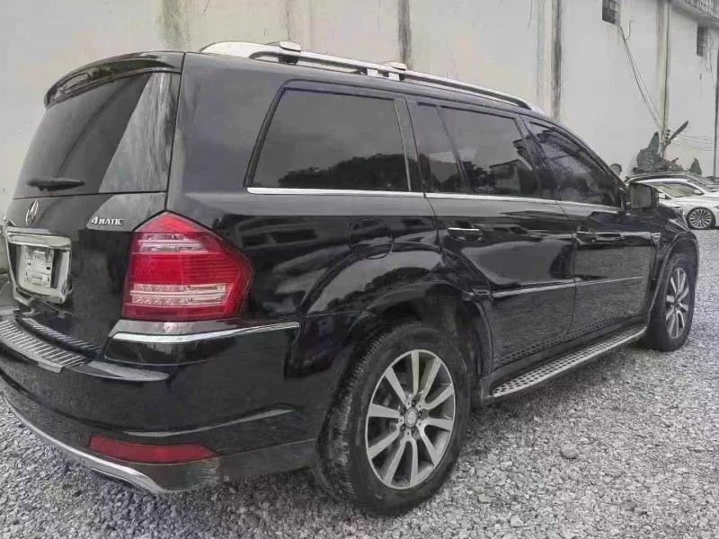 重慶12年奔馳GL3