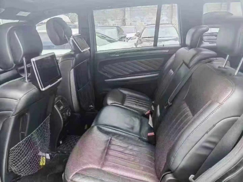 重慶12年奔馳GL7