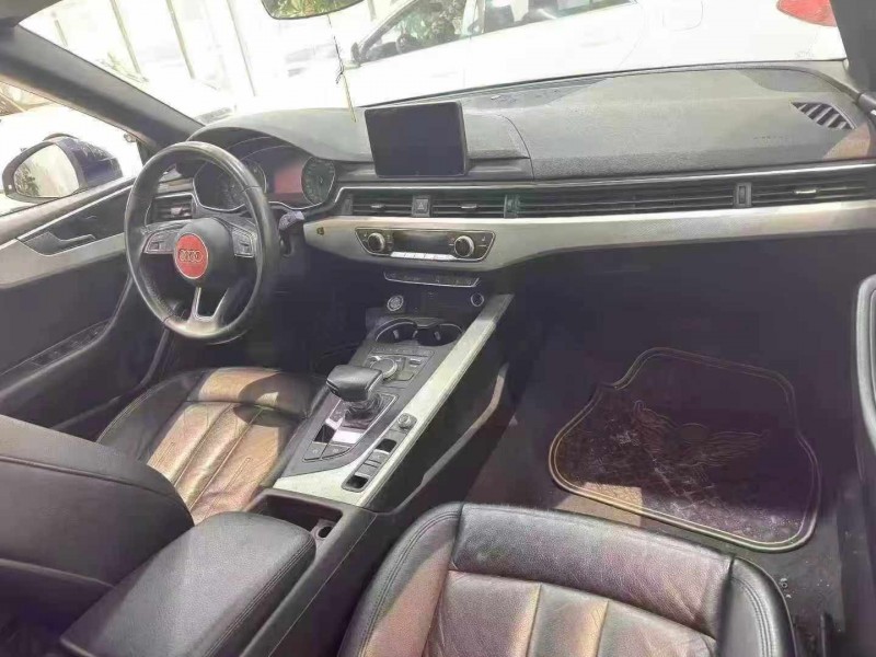 重庆19年奥迪A56