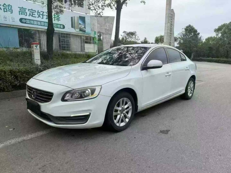 娄底15年沃尔沃S60L2