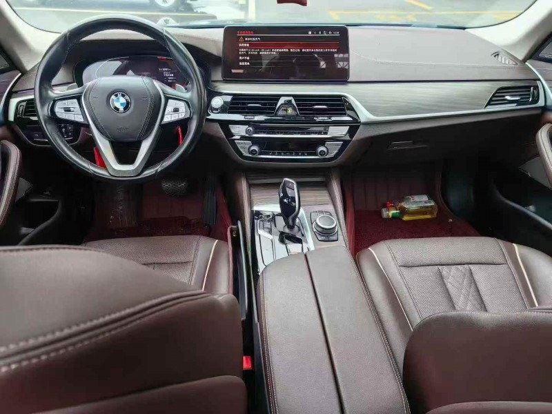 东营22年宝马5系4