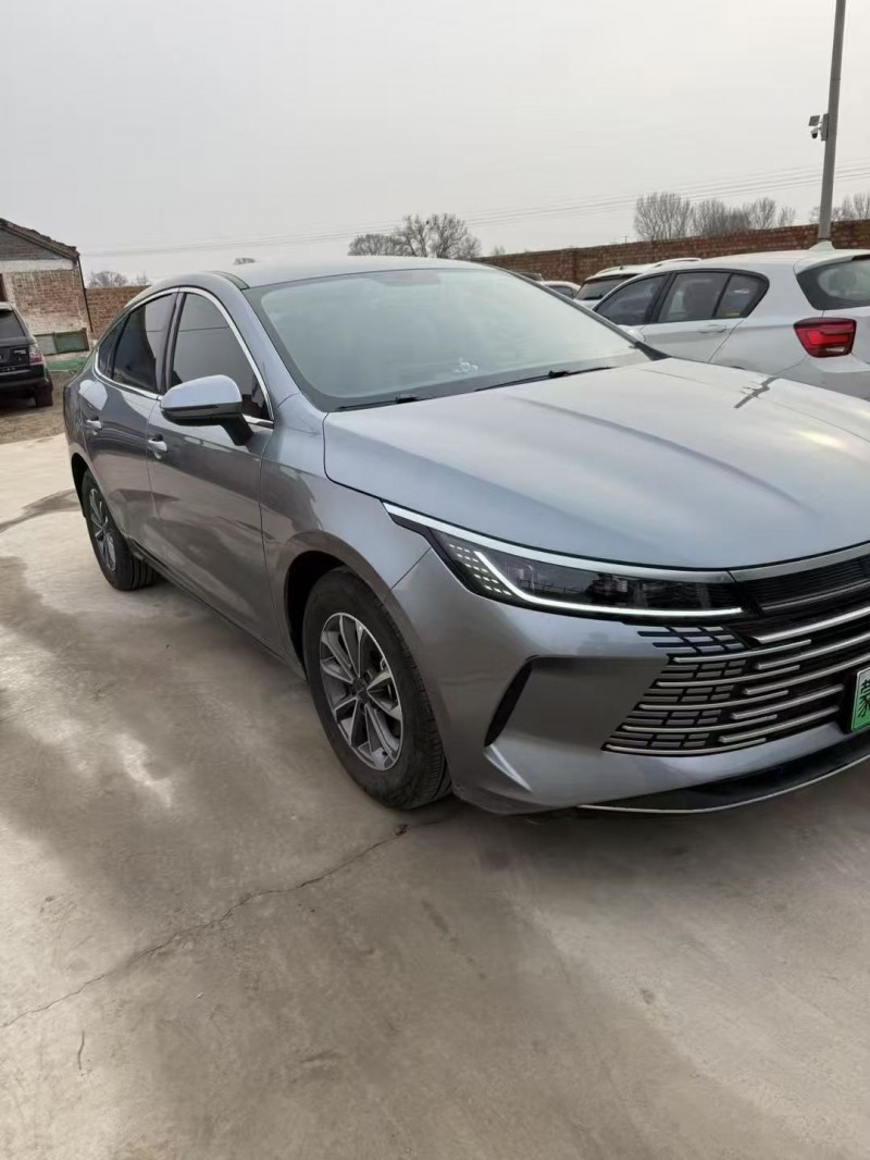 呼和浩特25年比亚迪驱逐舰3