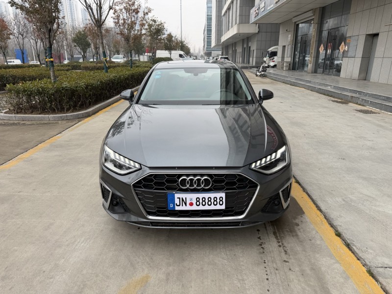 济宁21年奥迪A4L1