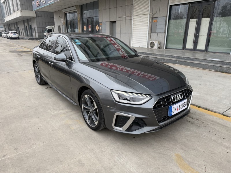 济宁21年奥迪A4L2