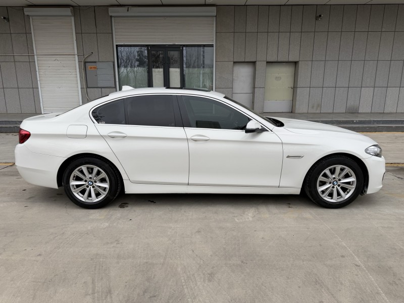 济宁16年宝马5系8