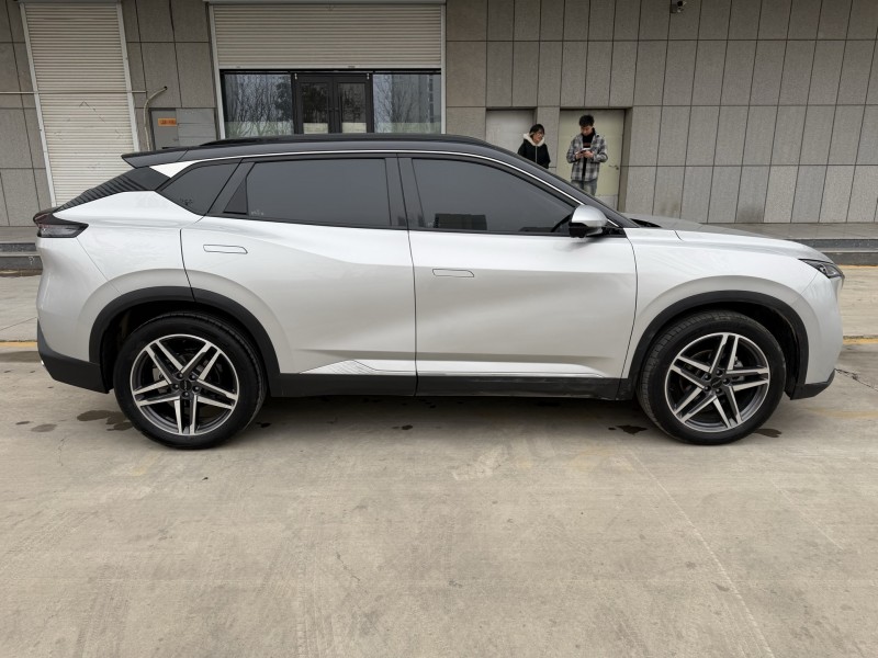 济宁24年东风风神8