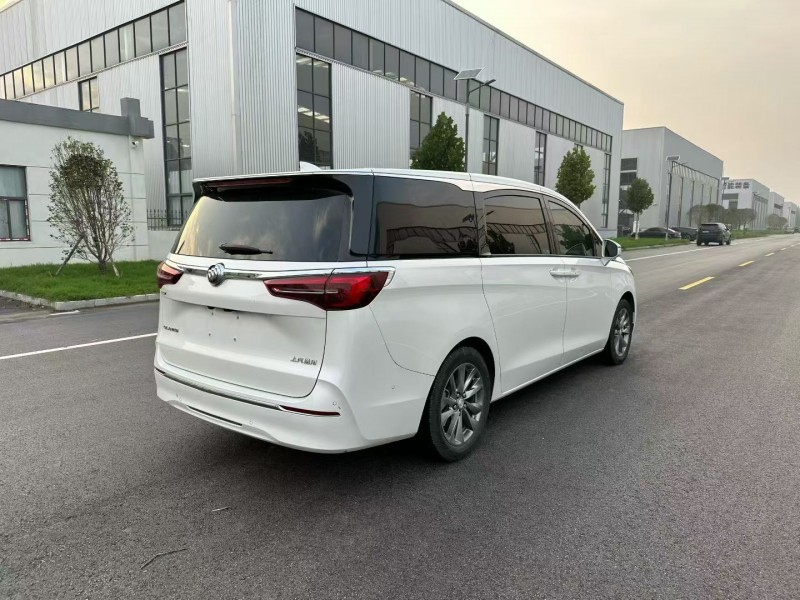 徐州22年別克GL88