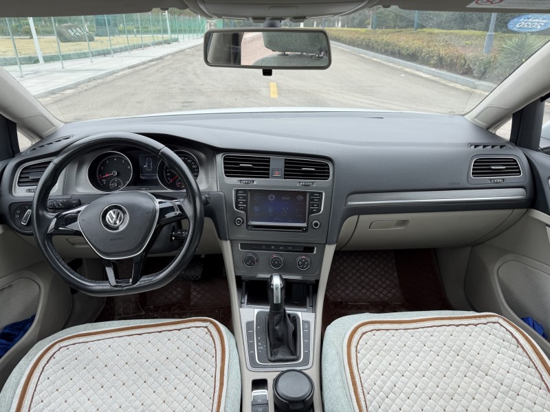 盐城15年大众高尔夫6