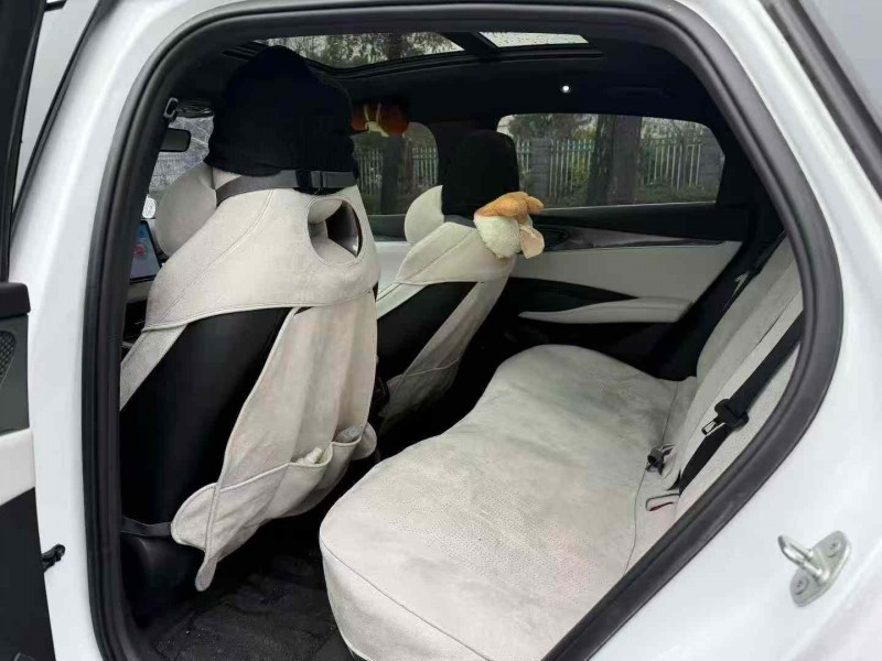 娄底25年比亚迪海豹6