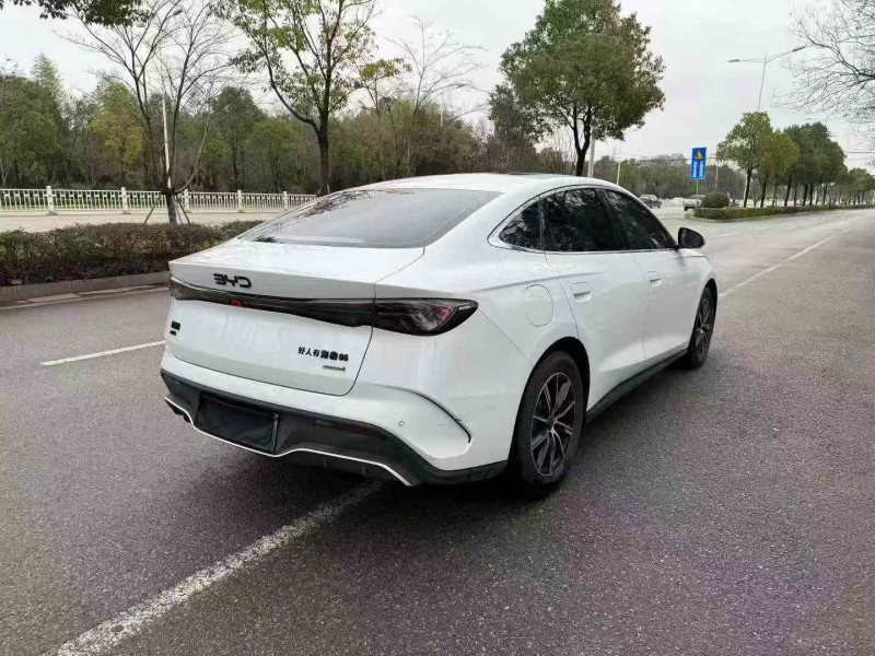 娄底25年比亚迪海豹8