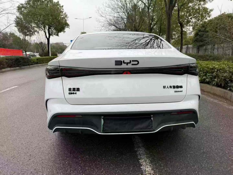 娄底25年比亚迪海豹9