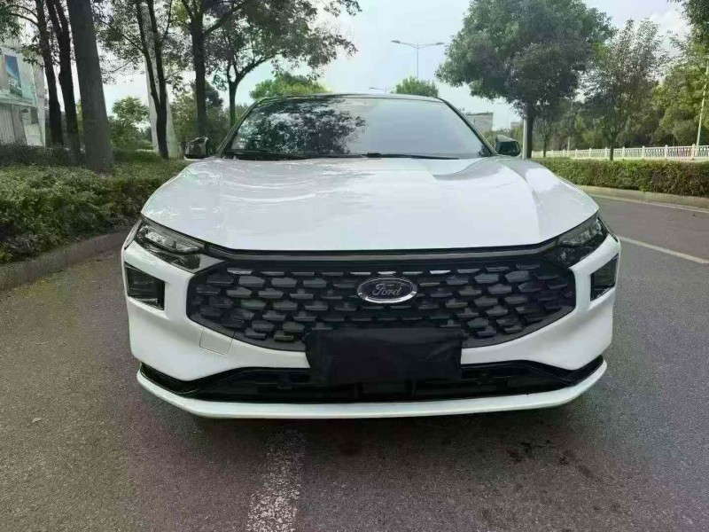 娄底23年福特蒙迪欧1