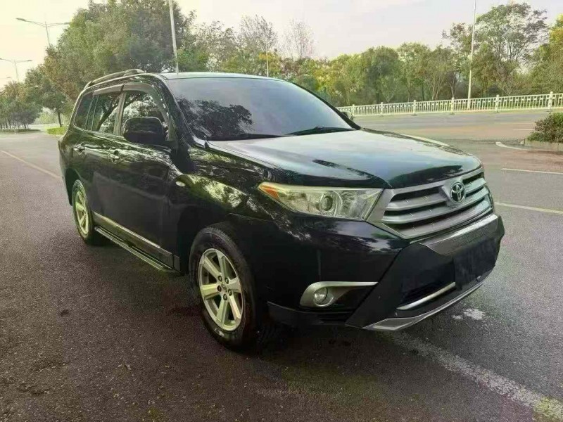 娄底13年丰田汉兰达3