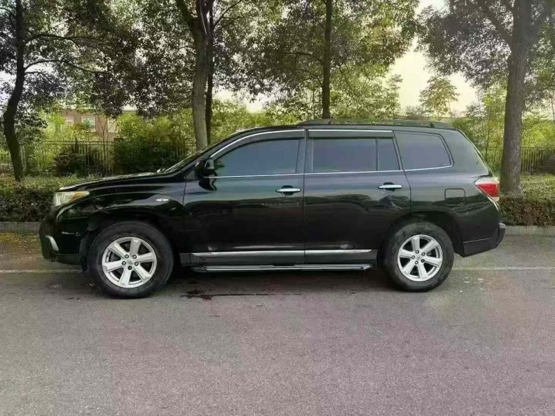 娄底13年丰田汉兰达7