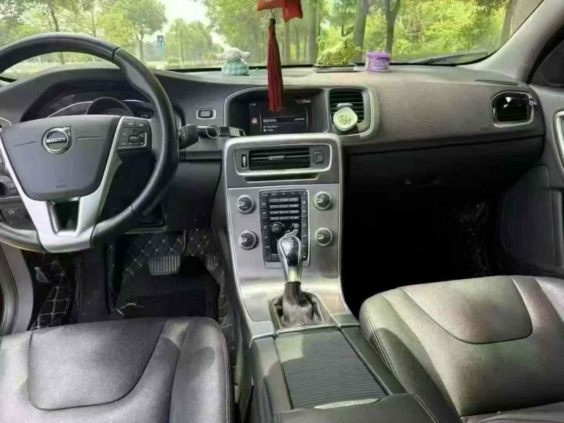 娄底18年沃尔沃S60L5