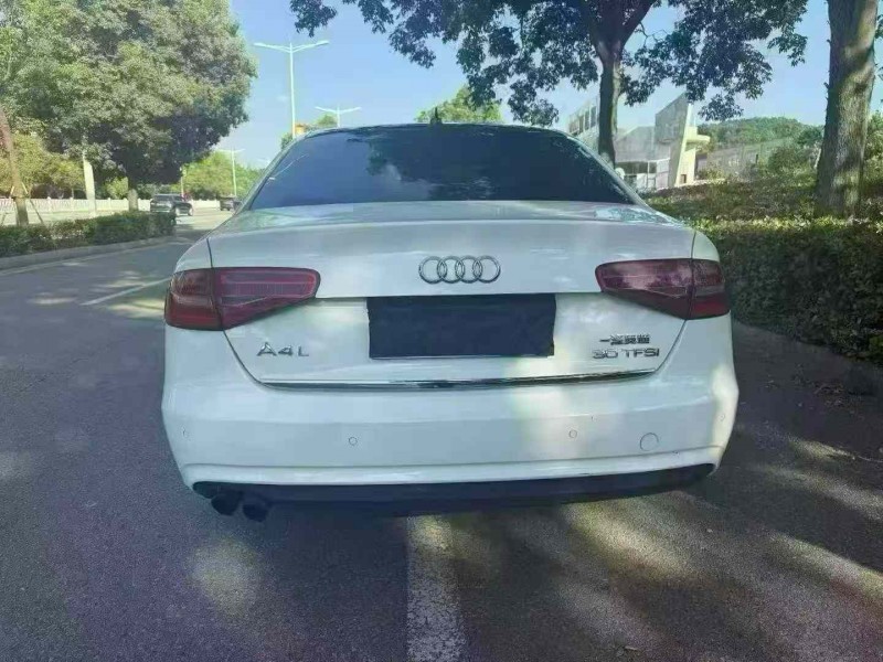 娄底16年奥迪A4L8