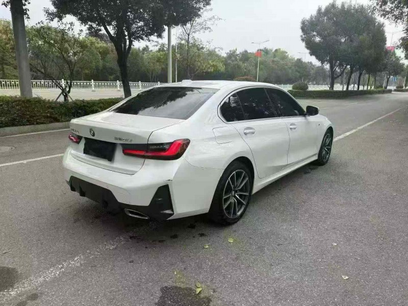 娄底23年宝马3系7