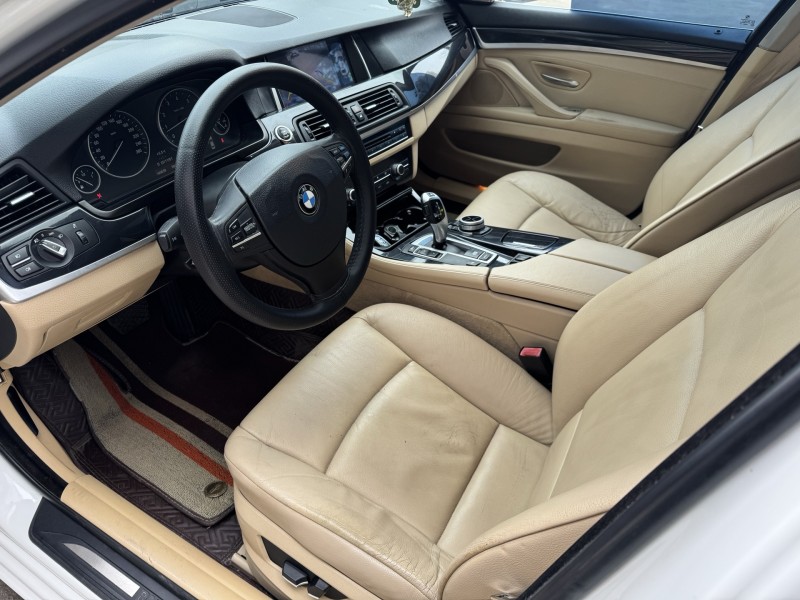 济宁13年宝马5系4