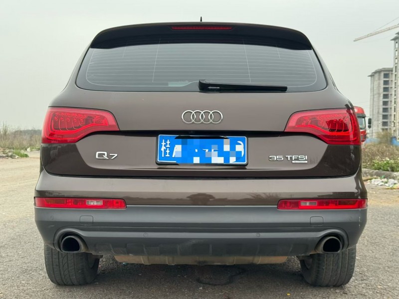 柳州15年奥迪Q75