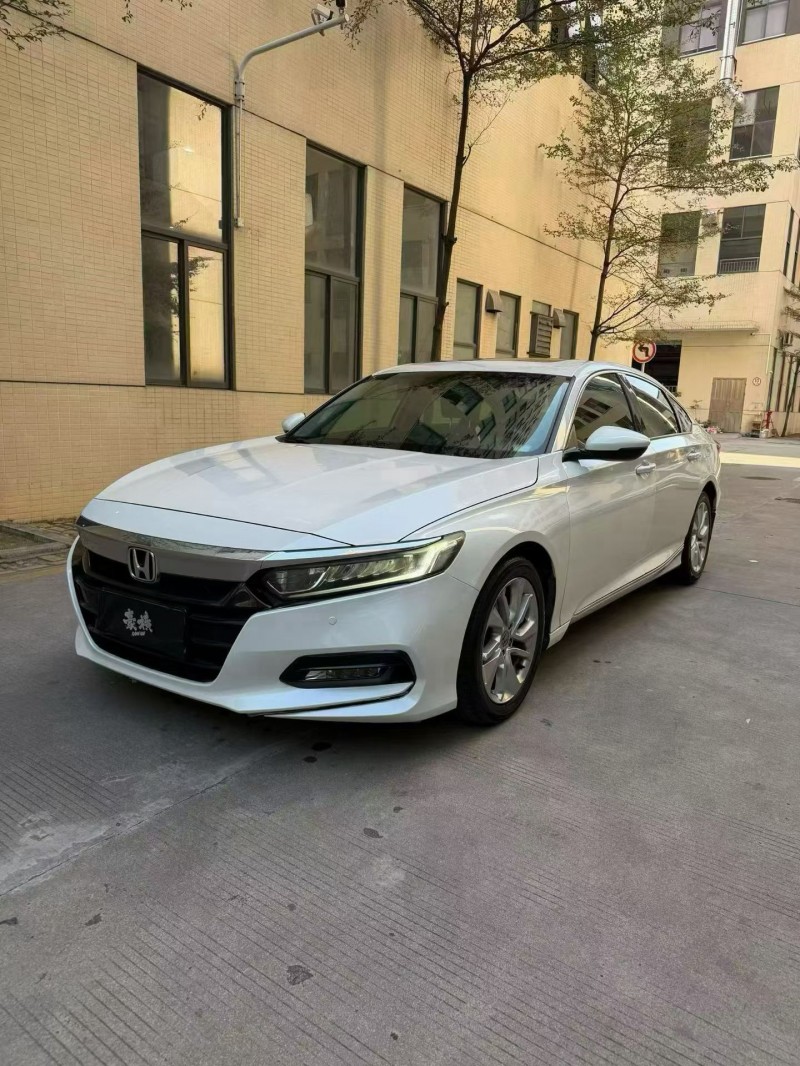 柳州19年本田思域3