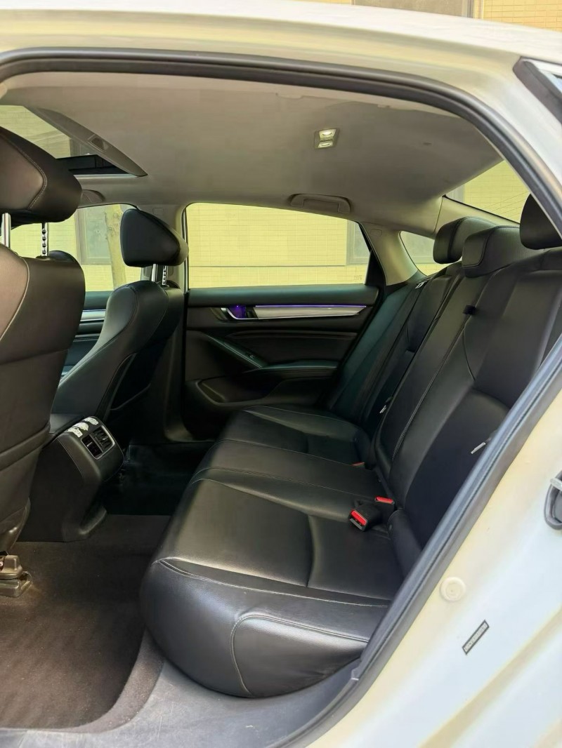 柳州19年本田思域9