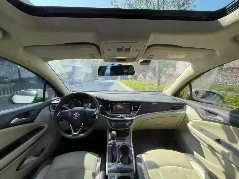 深圳19年别克威朗5