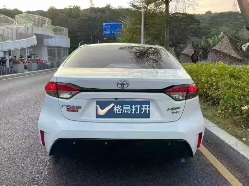 深圳23年丰田雷凌9