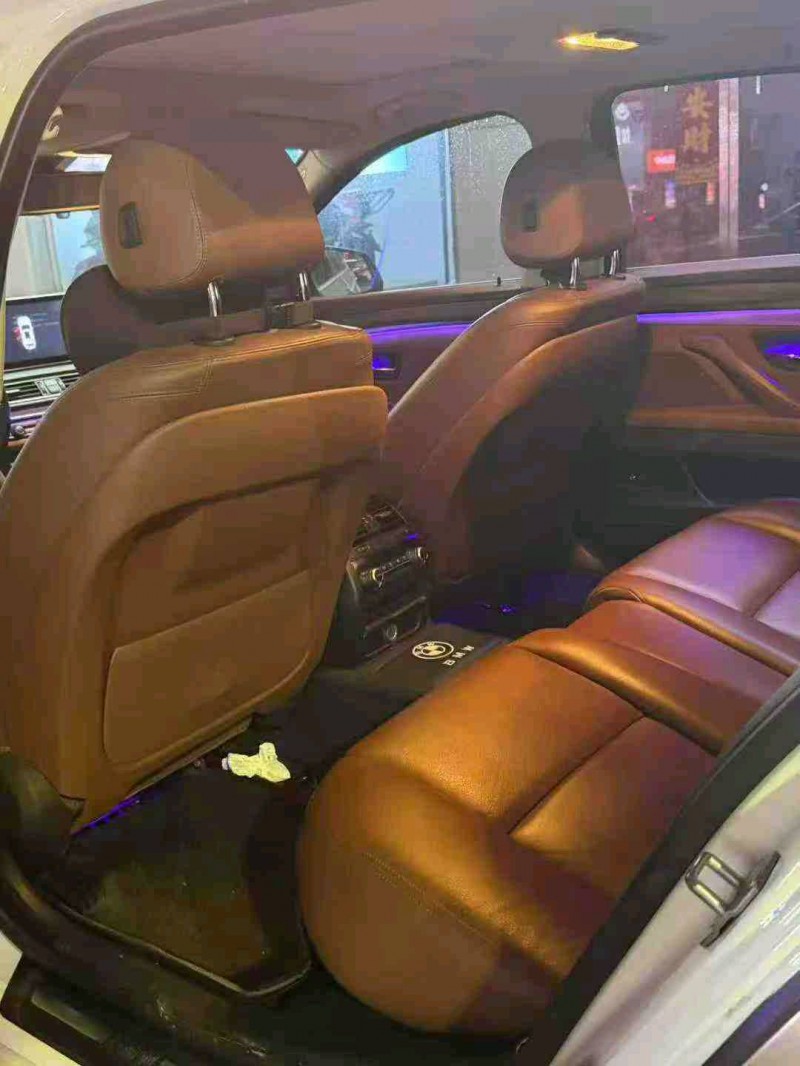 广州16年宝马5系6