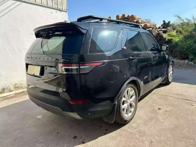 广州21年路虎发现7