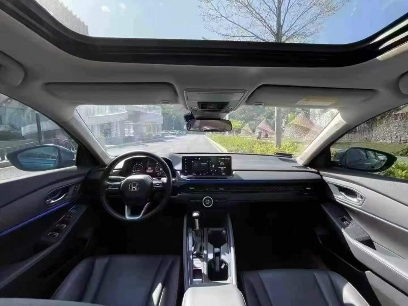 深圳23年本田雅阁4