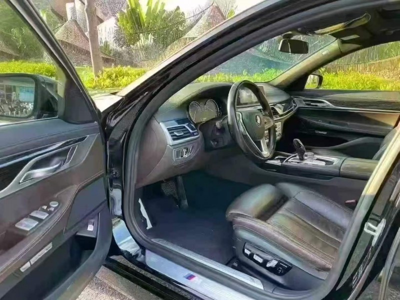 深圳17年宝马7系4