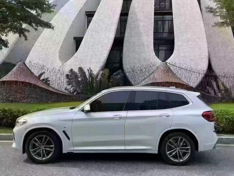 深圳21年寶馬X37