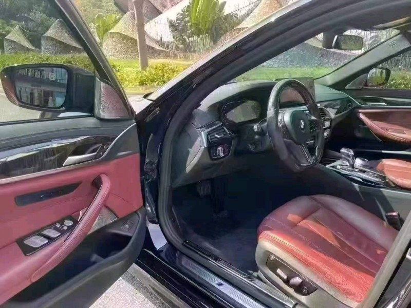 深圳19年宝马5系4