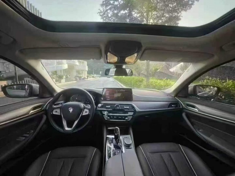 深圳22年宝马5系6