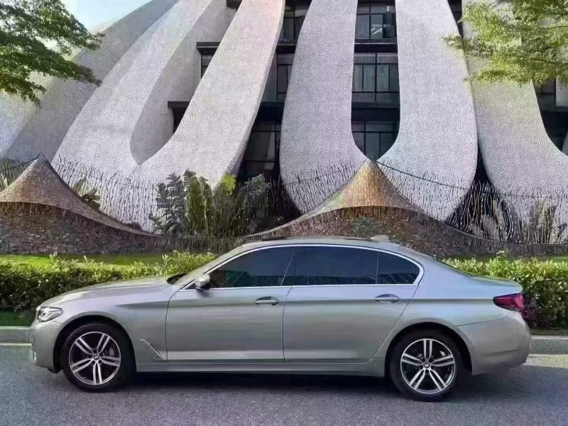 深圳22年宝马5系7