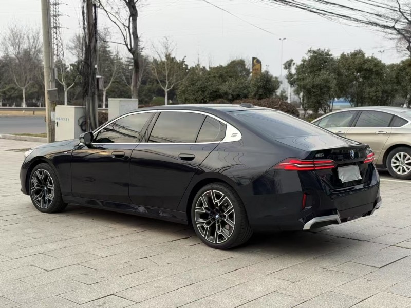 徐州24年宝马5系5