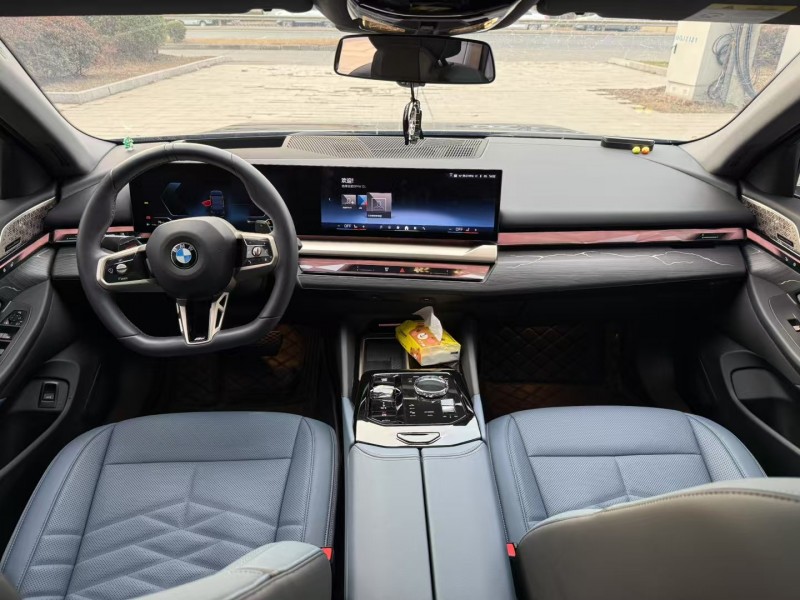 徐州24年宝马5系8