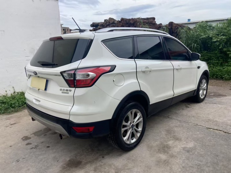 广州18年福特翼虎7