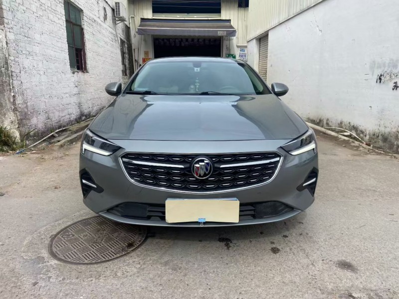 广州23年别克君威1