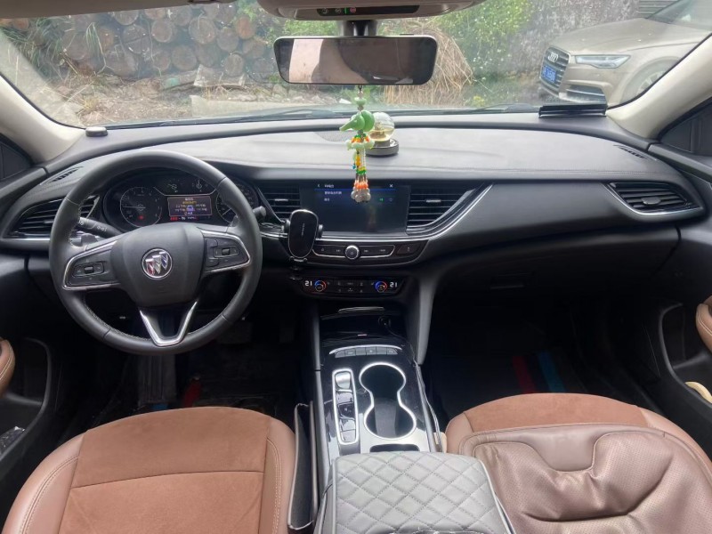 广州23年别克君威5